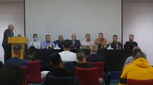 Football : Création d'une commission d'expédition des affaires pour diriger l'I…