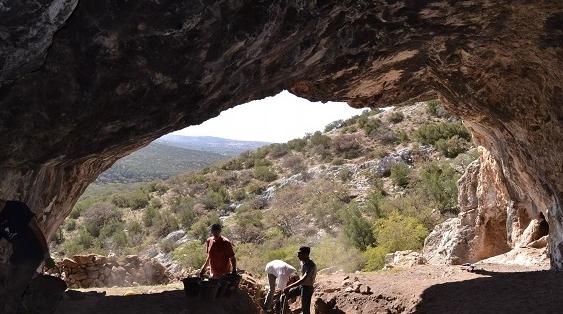 Découverte d'éléments de parure à Bizmoune : Essaouira sur la carte des sites a…