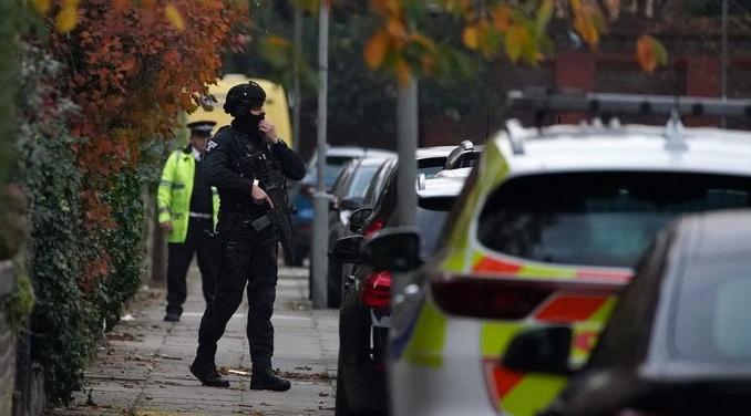 Explosion à Liverpool: Trois individus interpellés par la police antiterroriste