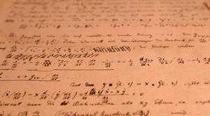 Un manuscrit d'Einstein vendu aux enchères pour la somme record de 11,6 million…