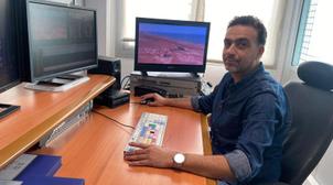 "Aux-Avant Postes": le journaliste Adil Boukhima raconte son immersion au cœur …