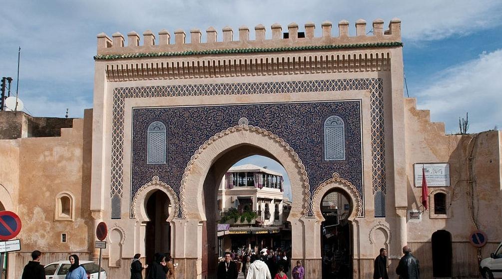 Fès: réunion pour coordonner les efforts de sensibilisation au danger de la Cov…