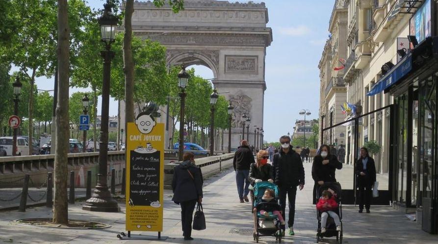 France: le gouvernement confirme la poursuite de la levée du confinement