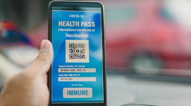 La Belgique valide le "Covid Safe Ticket" pour l'accès aux événements de plus d…