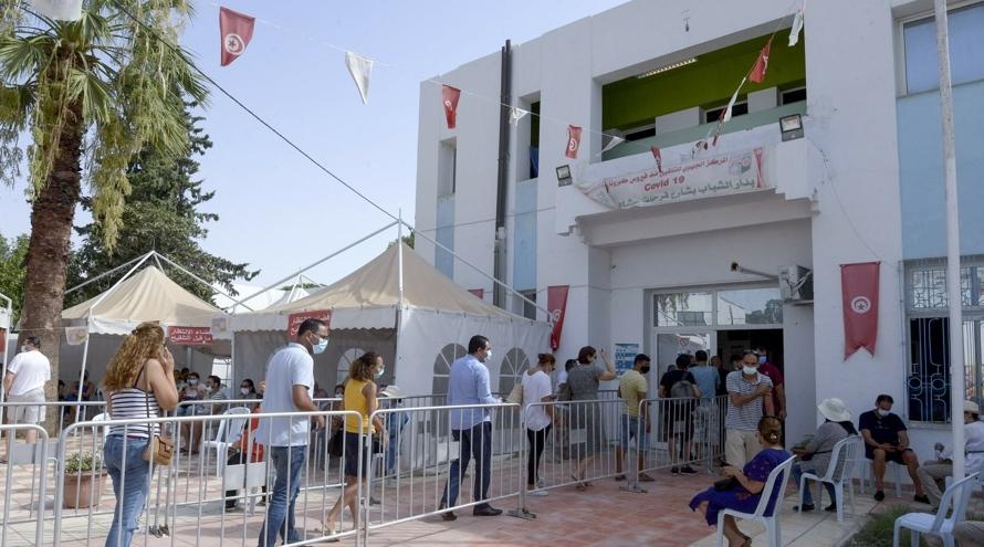 Tunisie : La 2ème journée portes-ouvertes de vaccination intensive contre le Co…
