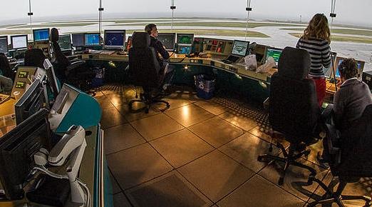 Maroc : adoption de deux projets de décret relatifs à la navigation aérienne