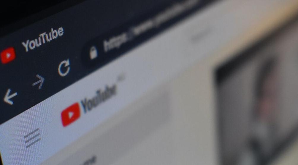 Google et YouTube interdisent la pub pour les contenus remettant en cause le ré…
