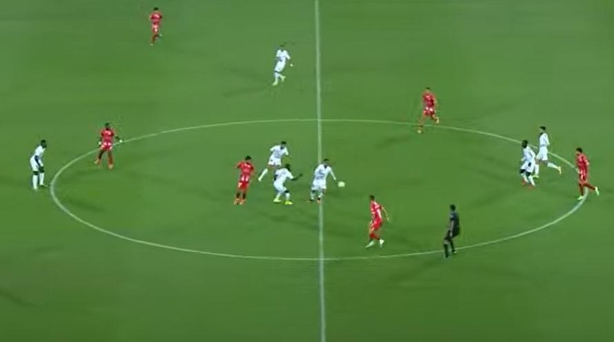 Botola Pro D1 : Le WAC triomphe à l'extérieur face au HUSA (1-0) et signe sur s…